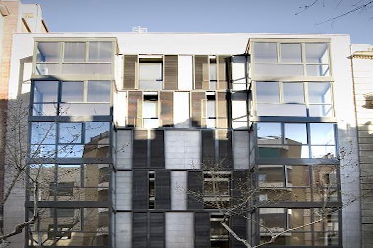 Edificio PETRUS Roma y Edificio PETRUS Aragón